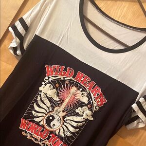 Wild Hearts Graphic Tee